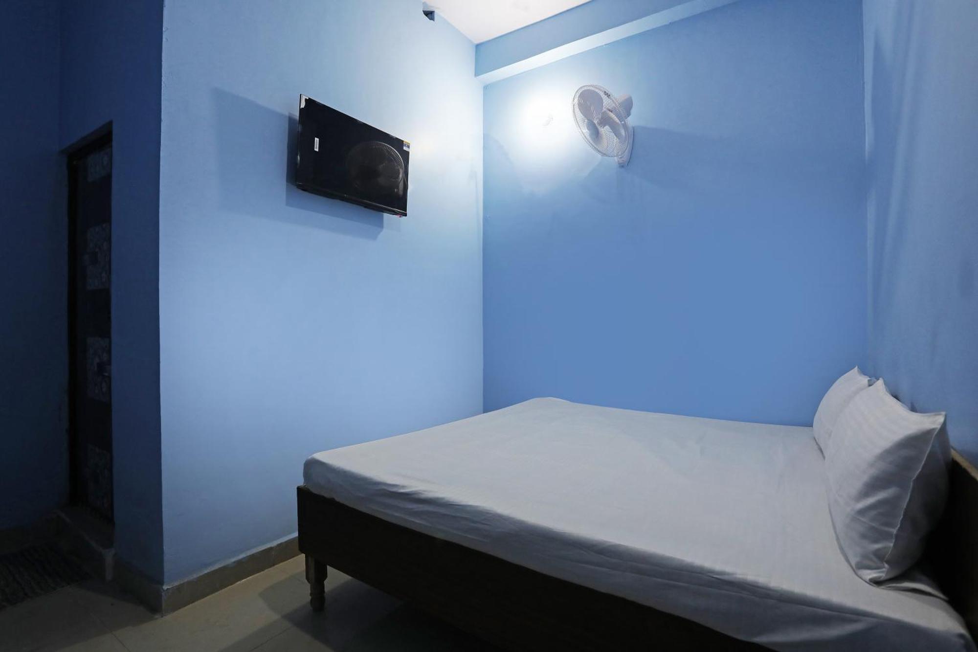 Hotel O Relax Faridábád Kültér fotó