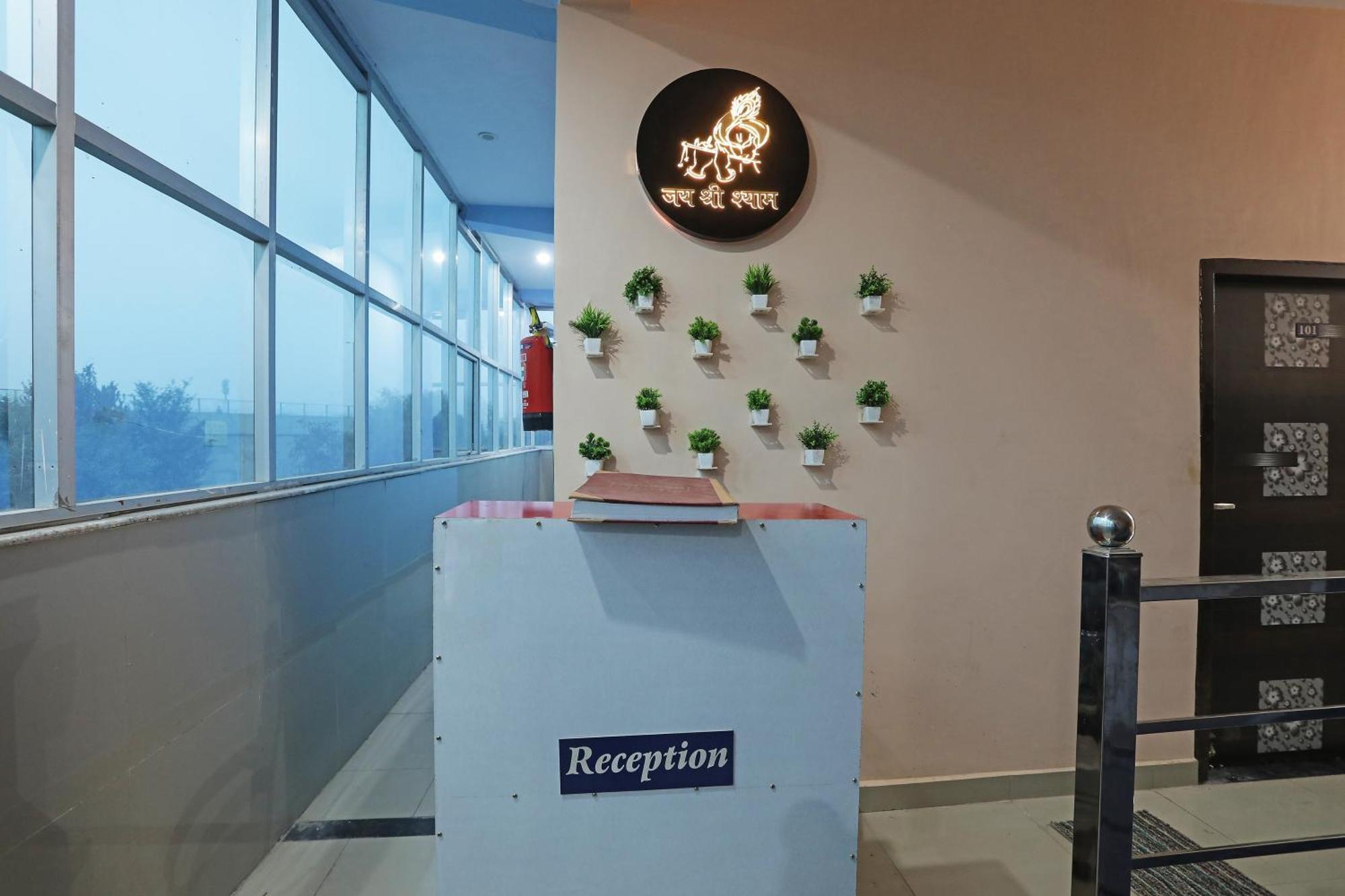 Hotel O Relax Faridábád Kültér fotó